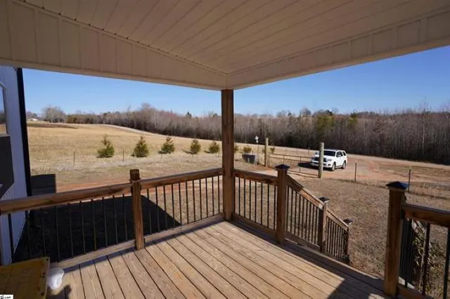$999,000 | 207 Lister Road, Landrum, SC 29356