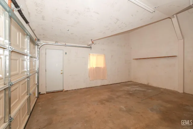 a view of backyard with green space