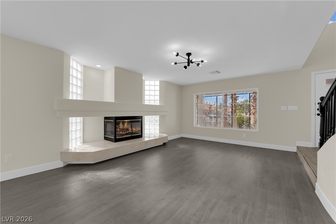 8300 Antler Ridge Avenue Las Vegas, NV 89149 - Photo 11 of 57
