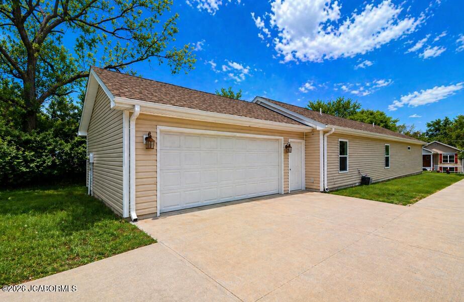 706 Bluff Street Fulton, MO 65251 - Photo 2 of 33 2.1