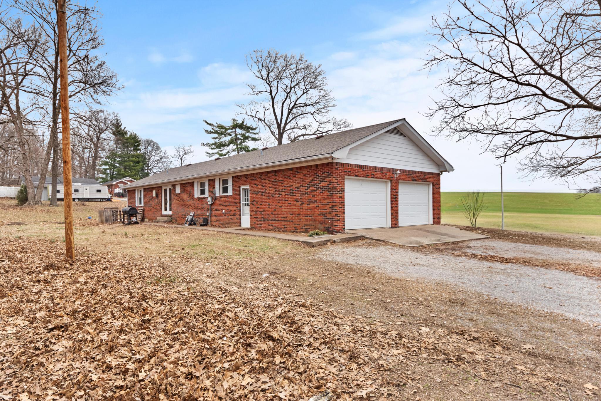 2316 Bush Road Cadiz, KY 42211 - Photo 24 of 36 _DSC0782 copy
