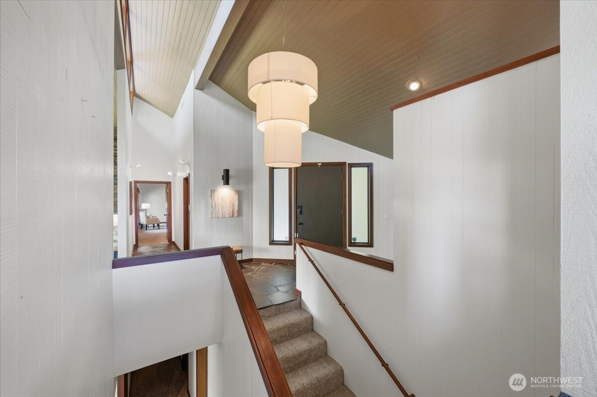 9418 Odin Way Bothell, WA 98011 - Photo 10 of 39 a view of a hallway with front door
