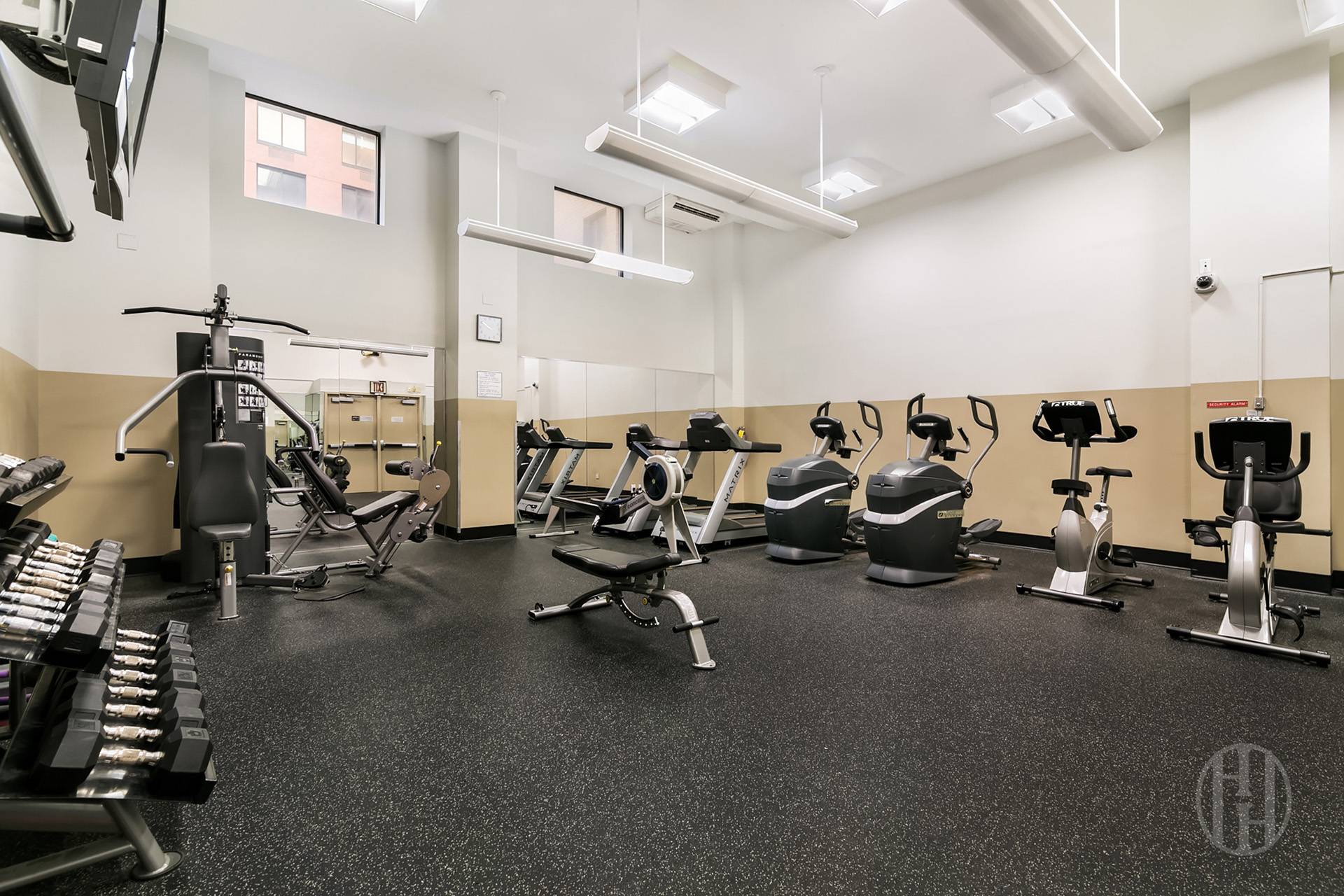 280 Rector Place, Unit 8A Manhattan, NY 10280 - Photo 8 of 11