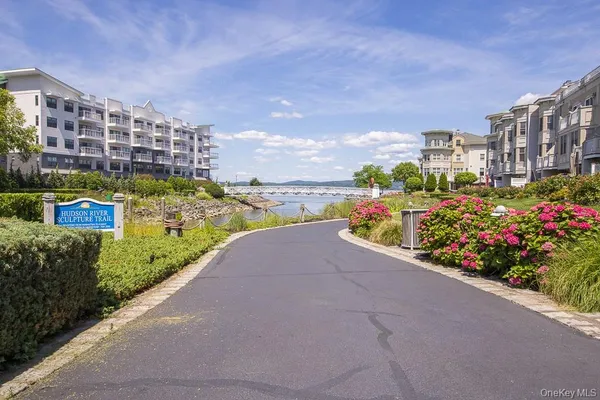 $3,850 | 1321 Round Pointe Drive, Haverstraw, NY 10927