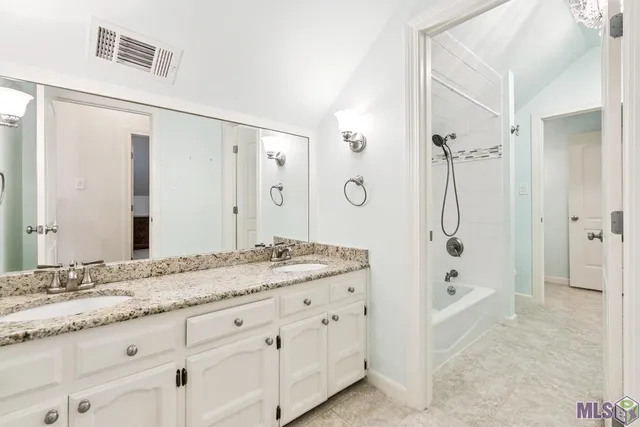 $452,900 | 3635 Woodland Ridge Boulevard, Baton Rouge, LA 70816