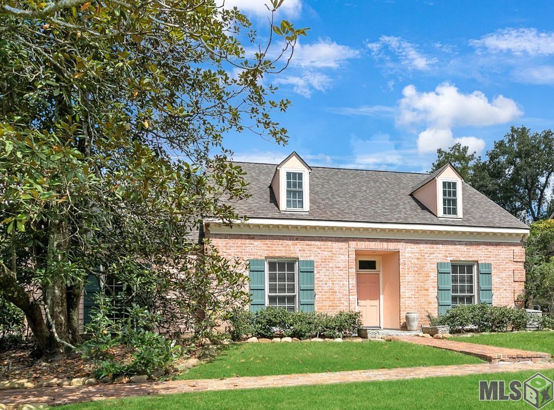 3635 Woodland Ridge Boulevard Baton Rouge, LA 70816 - Photo 21 of 21 INVITING COLONIAL STYLE HOUSE
