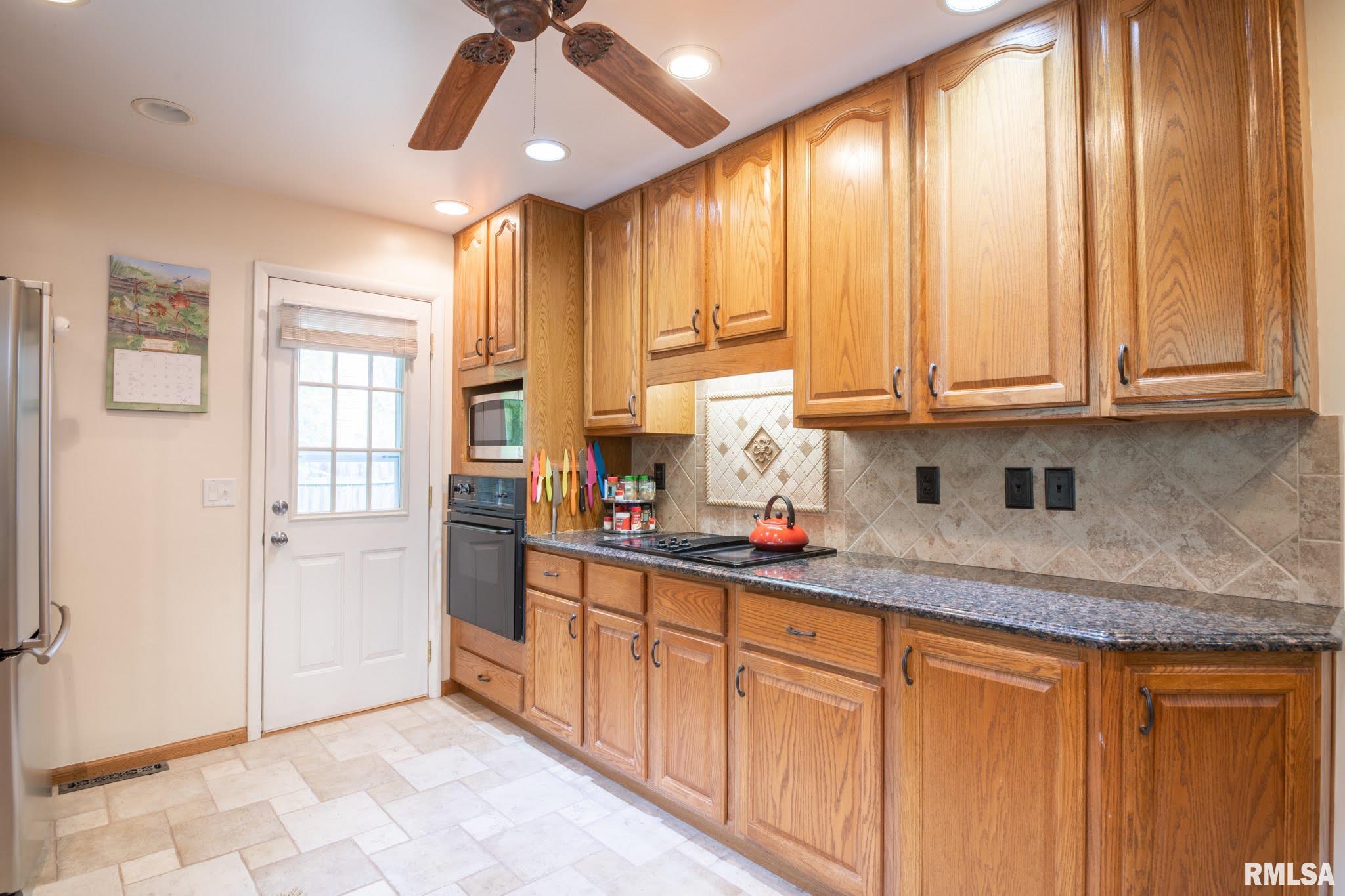 369 East High Point Road Peoria, IL 61614 - Photo 20 of 50 Gallery Image 20