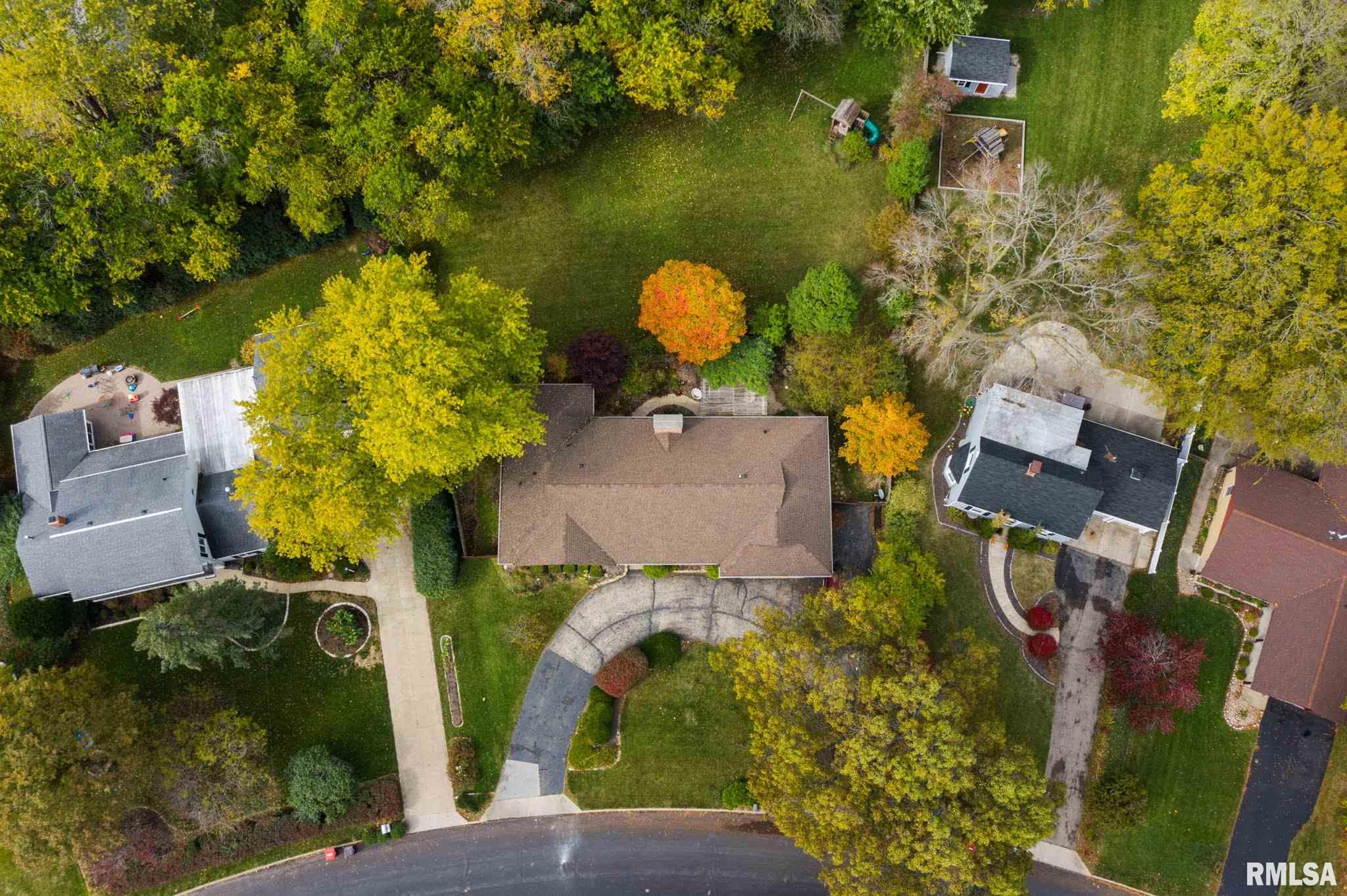 369 East High Point Road Peoria, IL 61614 - Photo 5 of 50 Gallery Image 5