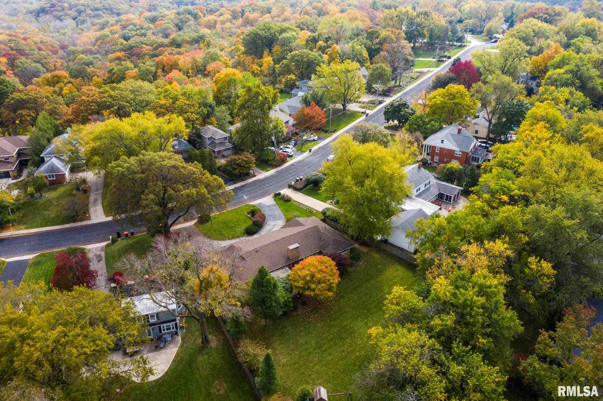 369 East High Point Road Peoria, IL 61614 - Photo 6 of 50 Gallery Image 6