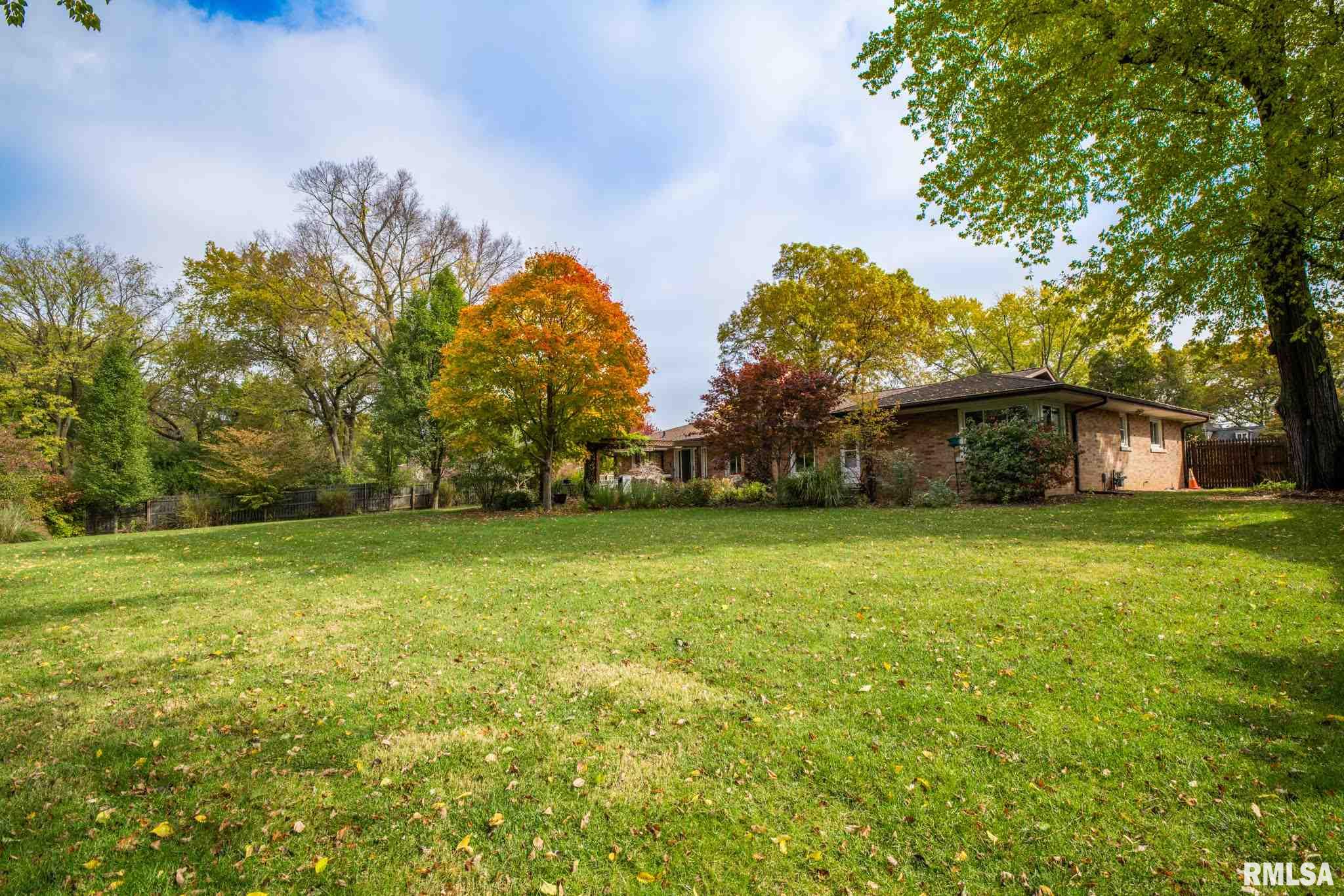 369 East High Point Road Peoria, IL 61614 - Photo 9 of 50 Gallery Image 9