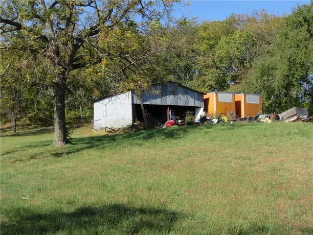 $354,000 | 28450 K 68 Highway, Paola, KS 66071