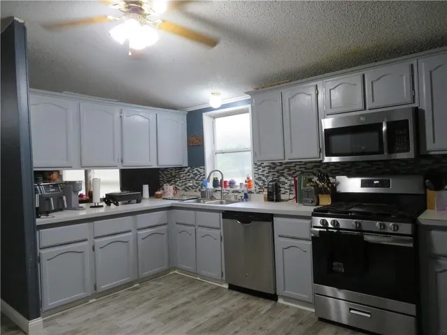 $354,000 | 28450 K 68 Highway, Paola, KS 66071