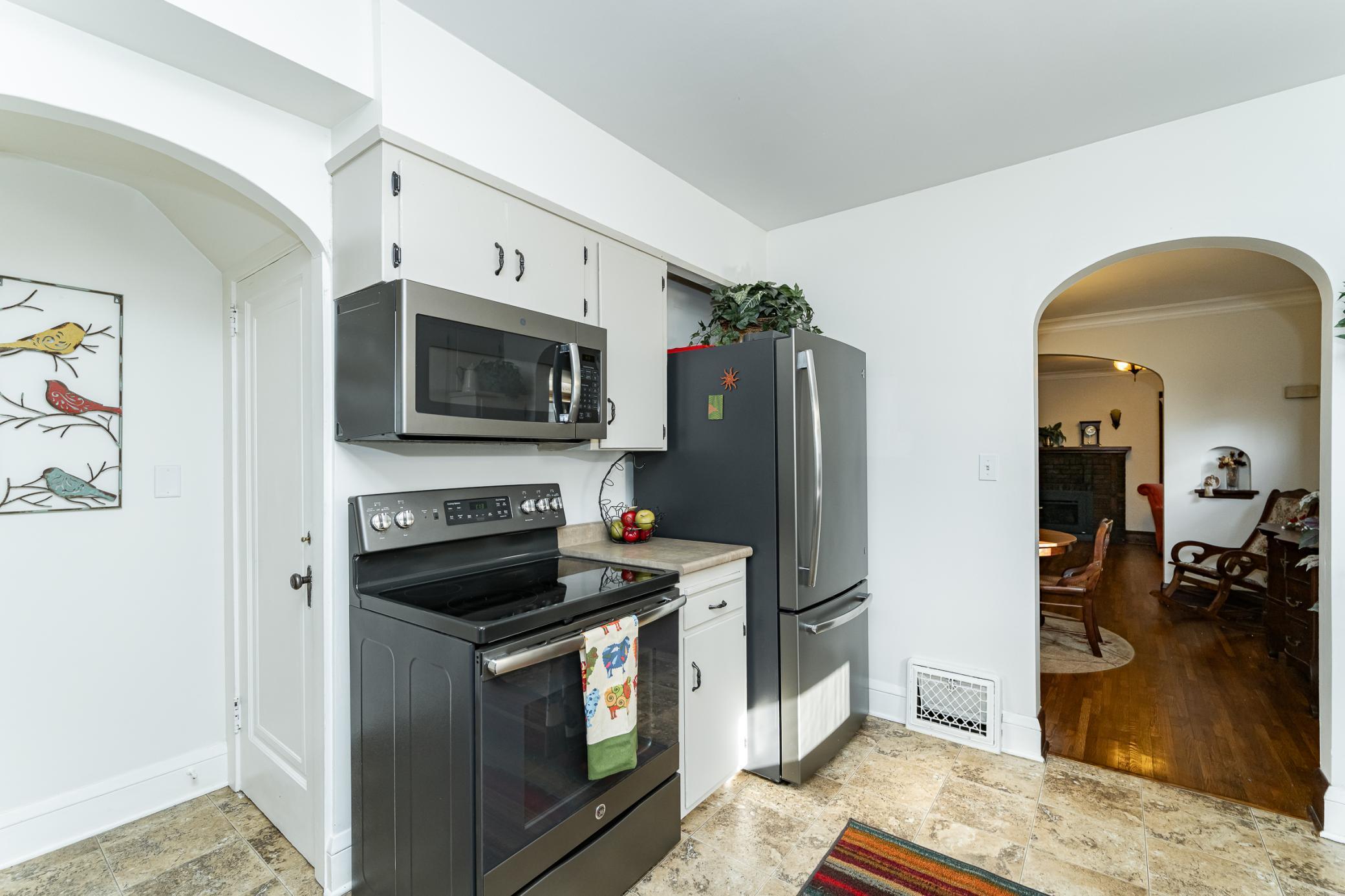 621 7th Avenue Southeast Rochester, MN 55904 - Photo 13 of 36