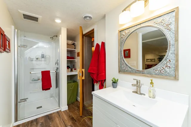 $324,900 | 621 7th Avenue Southeast, Rochester, MN 55904