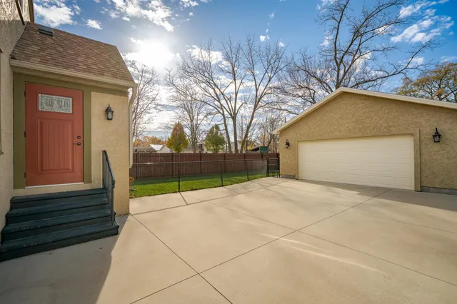 $324,900 | 621 7th Avenue Southeast, Rochester, MN 55904