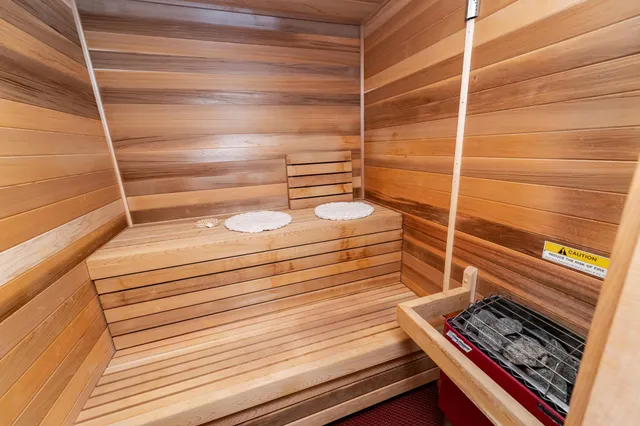 $324,900 | 621 7th Avenue Southeast, Rochester, MN 55904