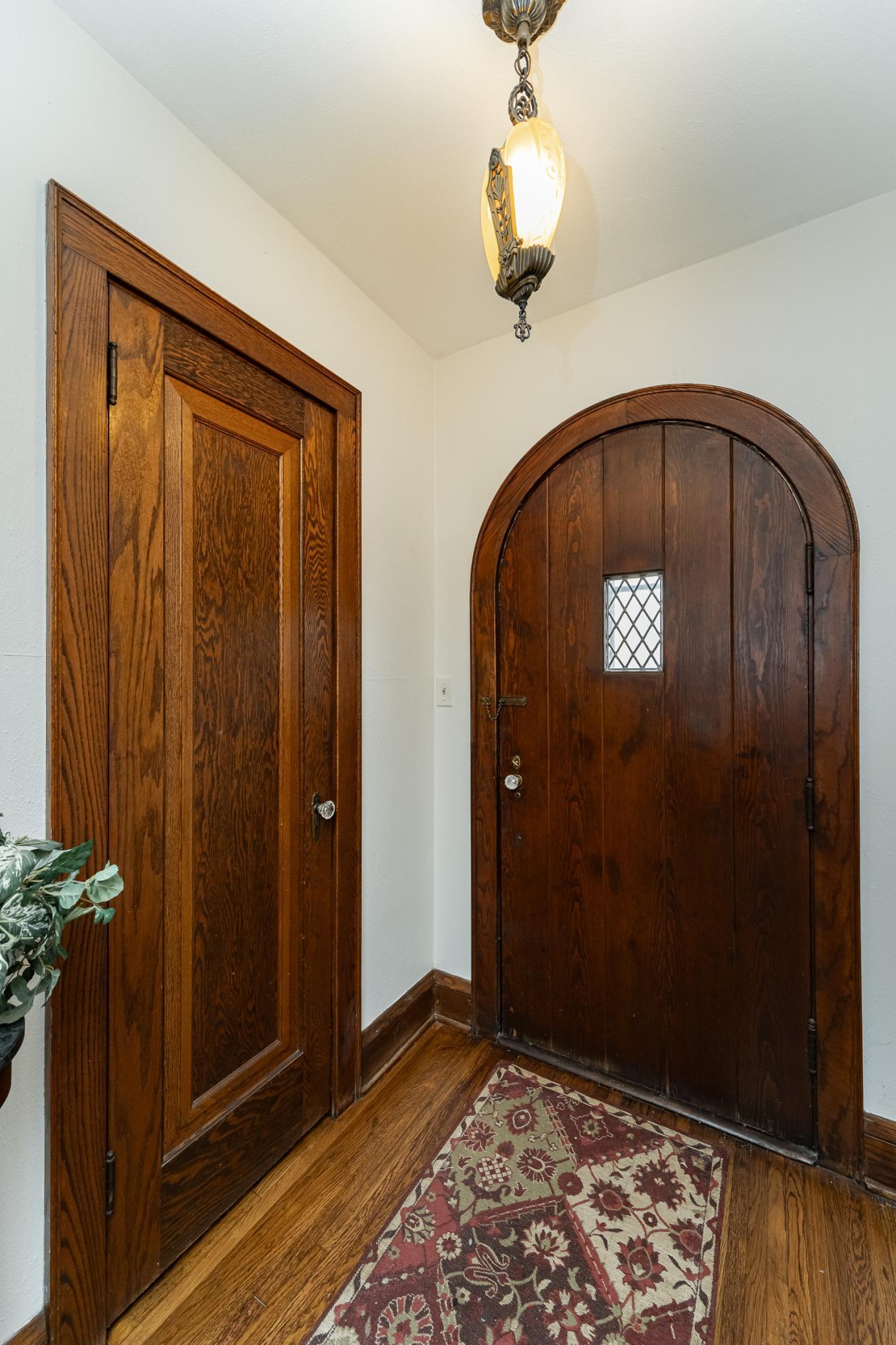 621 7th Avenue Southeast Rochester, MN 55904 - Photo 4 of 36