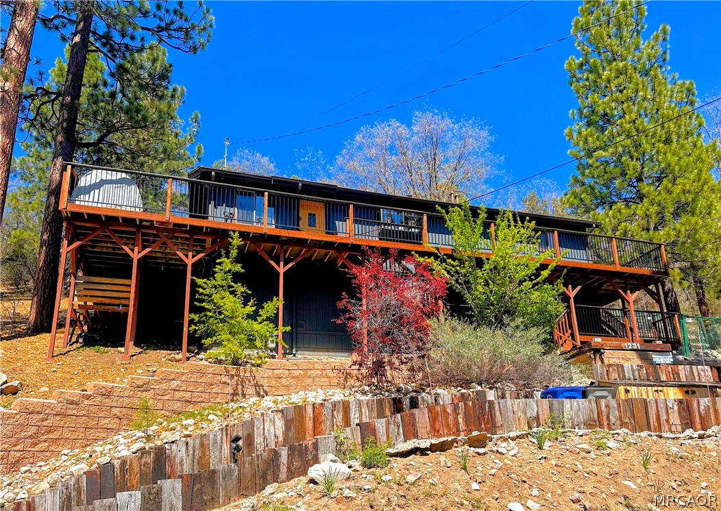 1231 Ridge Road Fawnskin, CA 92333 - Photo 1 of 34