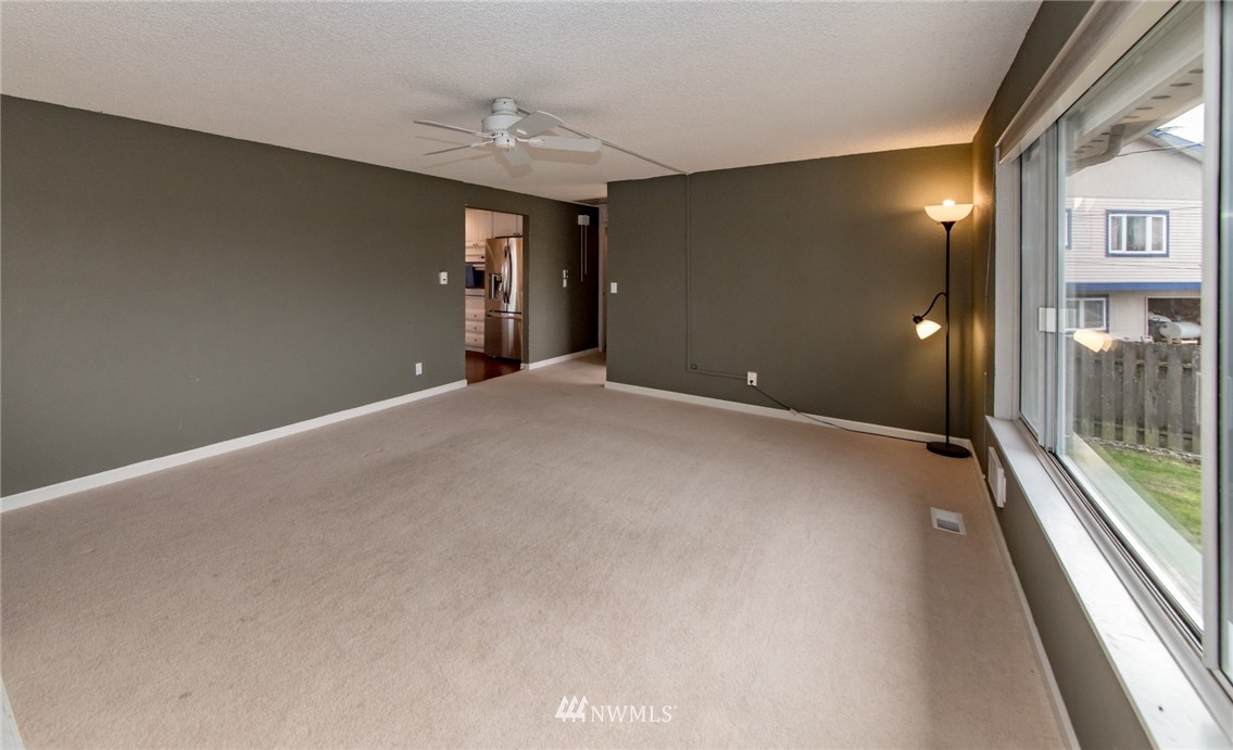 4011 Robin Road West University Place, WA 98466 - Photo 7 of 23 Gallery Image 7