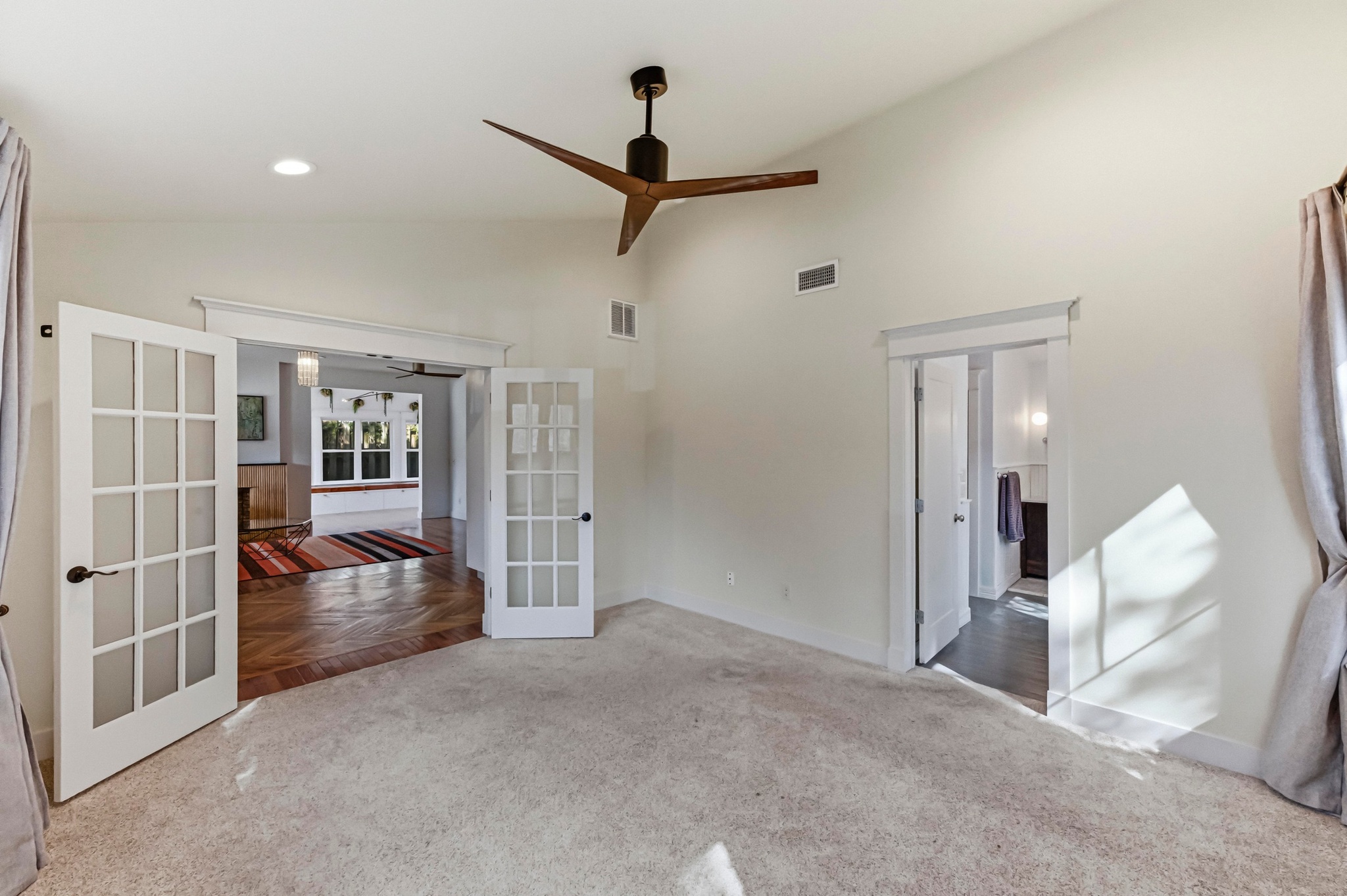 708 West Gibson Street Austin, TX 78704 - Photo 15 of 39