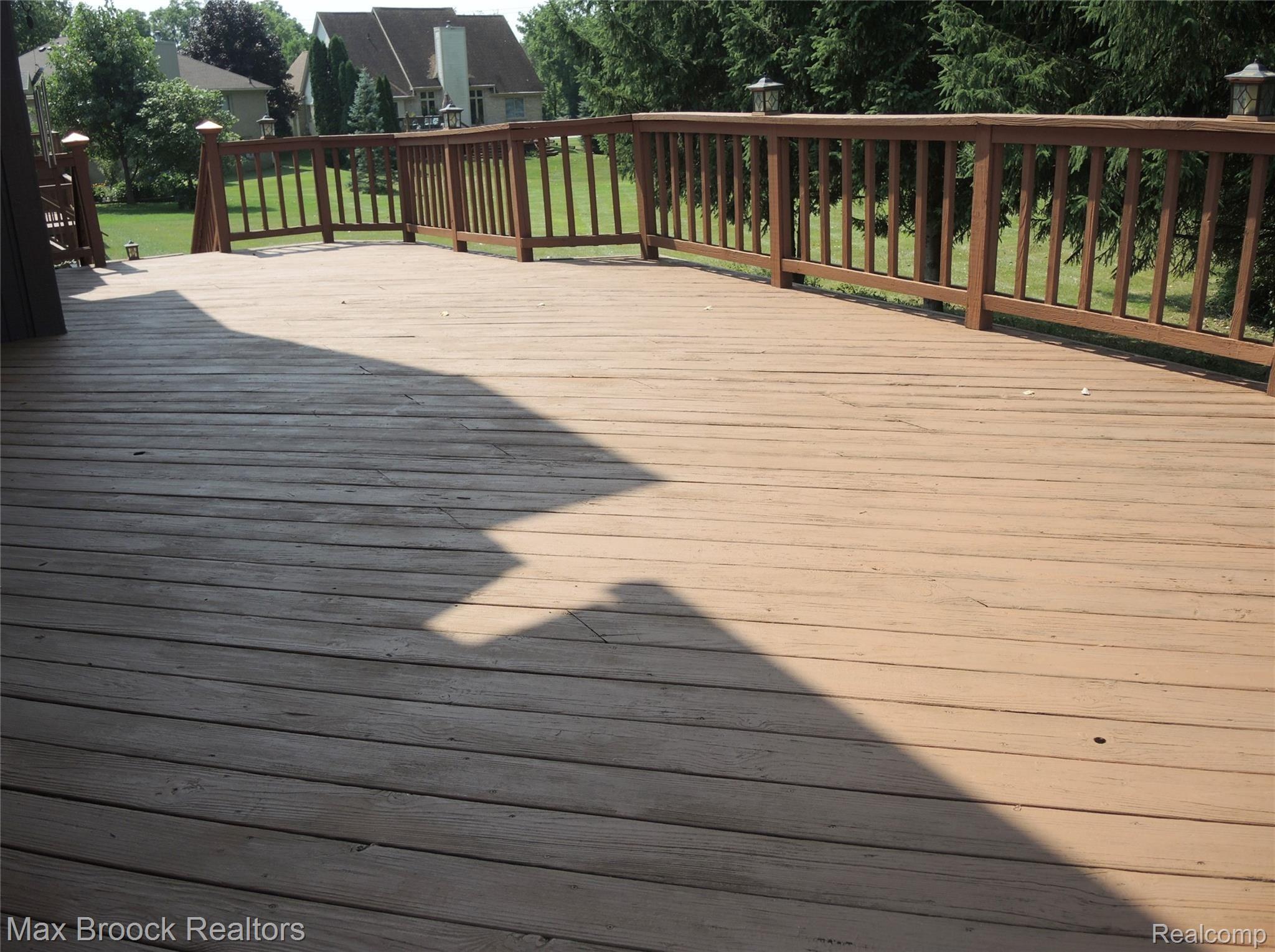 1240 Bembridge Drive Rochester, MI 48307 - Photo 46 of 48 VIEW OF THE DECK