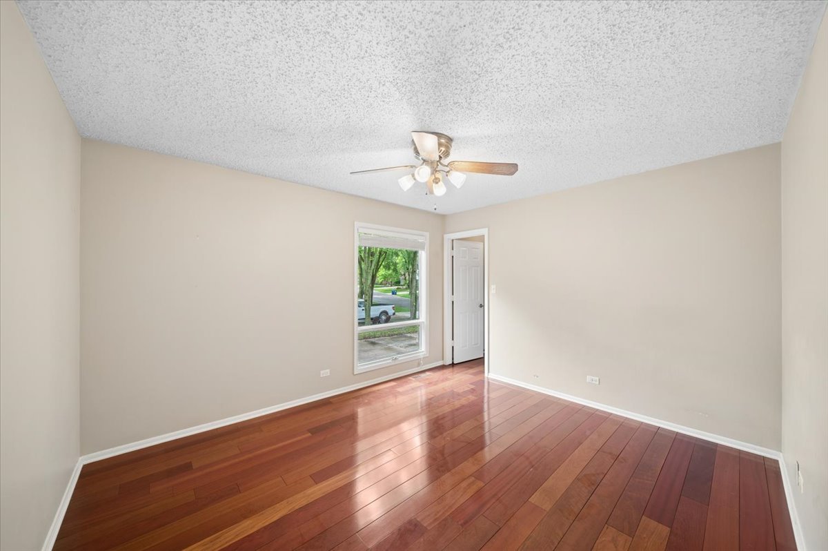 6638 Timbertrails Road Lisle, IL 60532 - Photo 14 of 24 Gallery Image 14