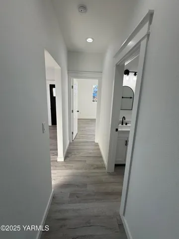 $390,000 | 321 Olivia Street, Sunnyside, WA 98944