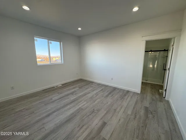 $390,000 | 321 Olivia Street, Sunnyside, WA 98944