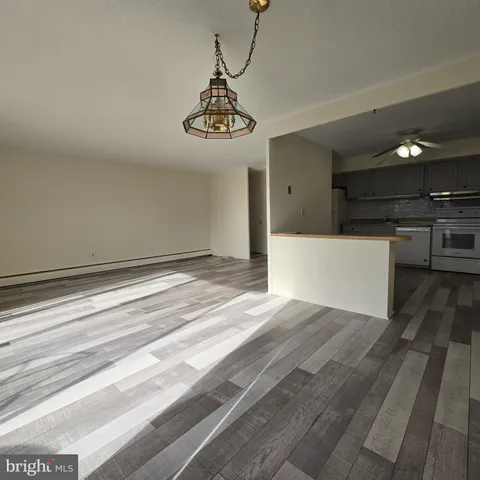 $1,800 | 111 Chestnut Street, Unit 609, Cherry Hill, NJ 08002