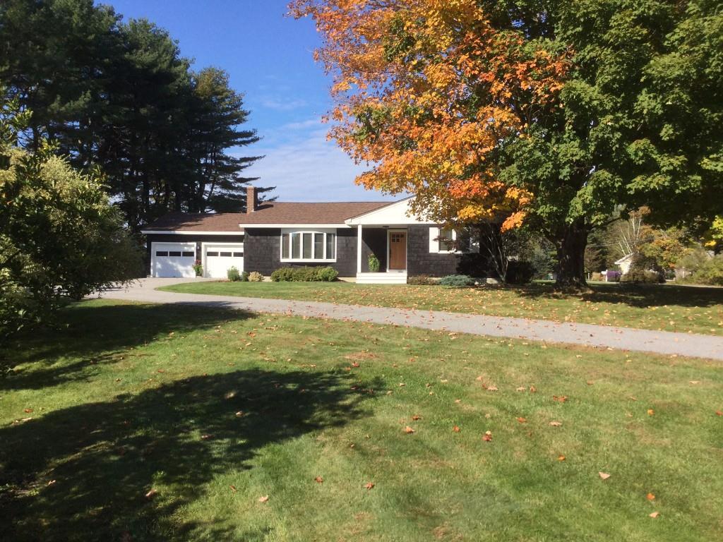 4 Turkey Lane Cumberland Center, ME 04021 - Photo 1 of 29 Charming Shingle Contemporary Ranch...