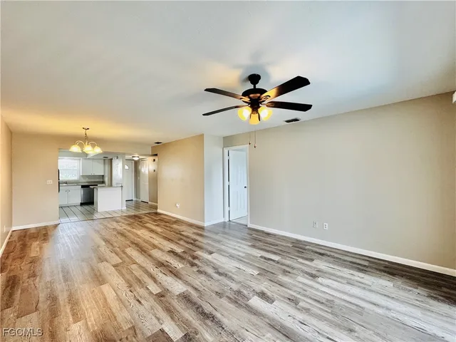 $1,400 | 706 Southeast 13th Court, Unit I, Cape Coral, FL 33990