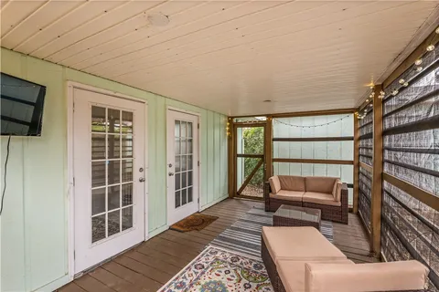 $250,000 | 1255 18th Avenue Southwest, Vero Beach, FL 32962