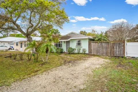 $250,000 | 1255 18th Avenue Southwest, Vero Beach, FL 32962