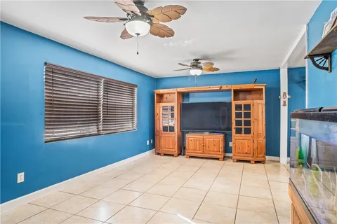 $250,000 | 1255 18th Avenue Southwest, Vero Beach, FL 32962