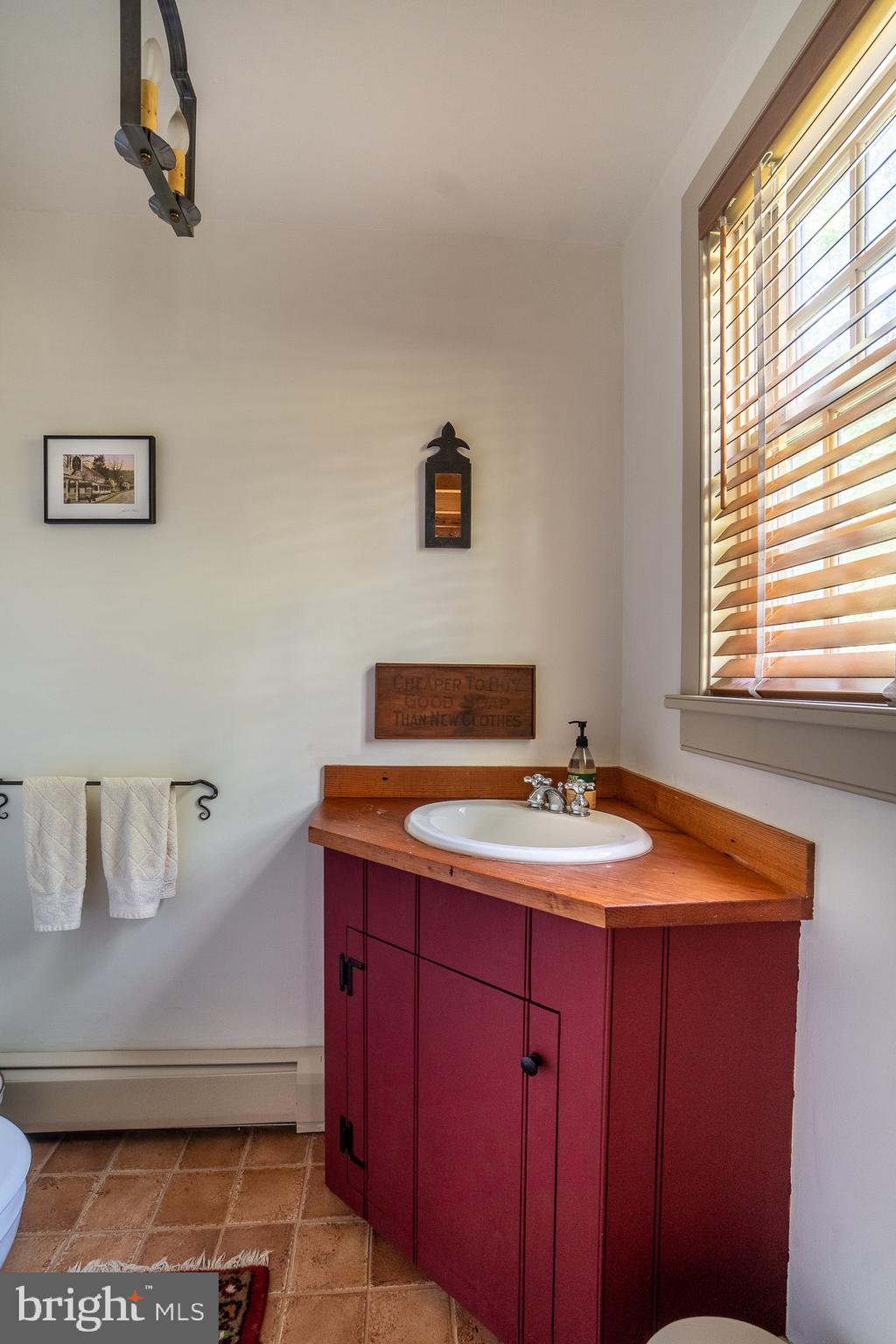 1451 Old Ridge Road Pottstown, PA 19465 - Photo 12 of 31 Powder Room- main floor