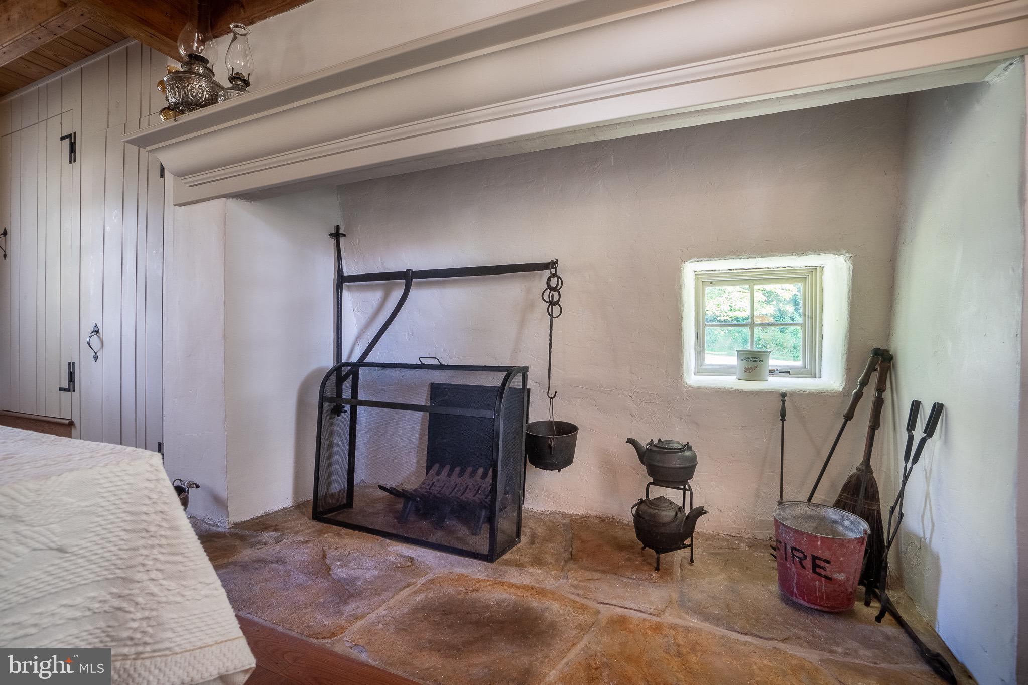 1451 Old Ridge Road Pottstown, PA 19465 - Photo 7 of 31 Gallery Image 7