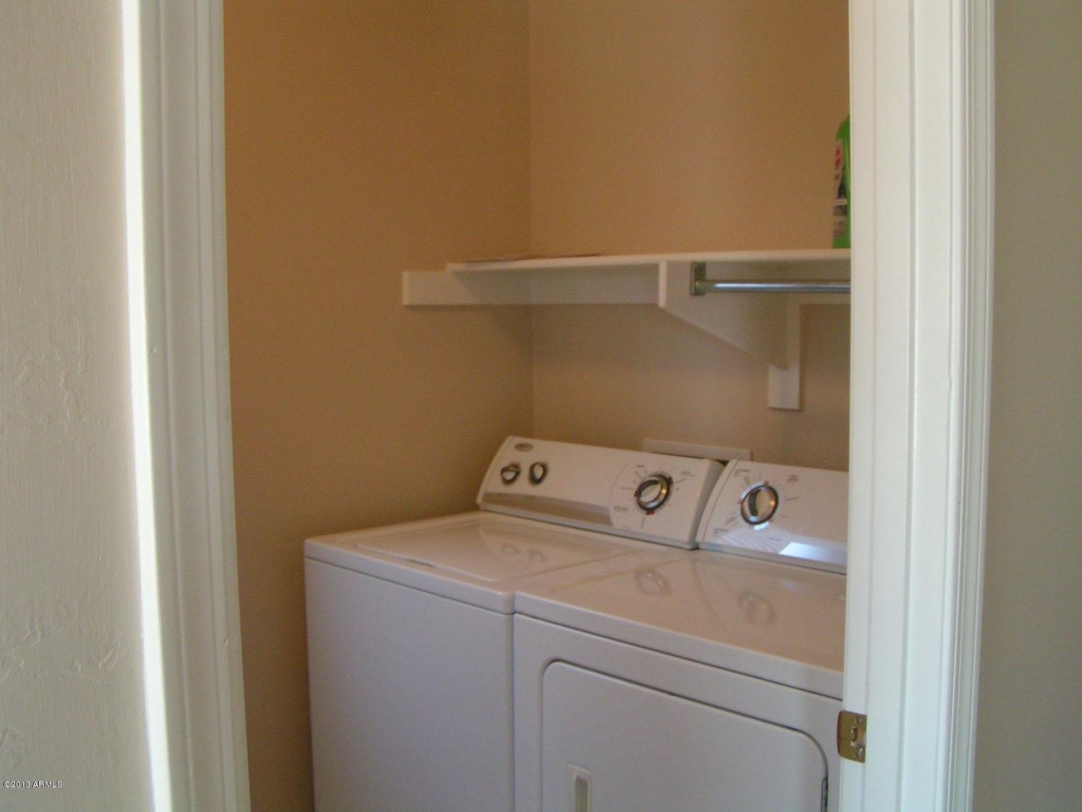 16746 West Adams Street Goodyear, AZ 85338 - Photo 12 of 28 Laundry Room