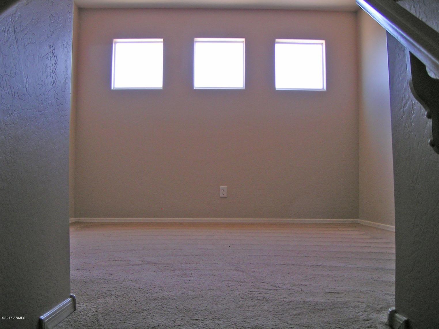 16746 West Adams Street Goodyear, AZ 85338 - Photo 18 of 28 Upstairs loft