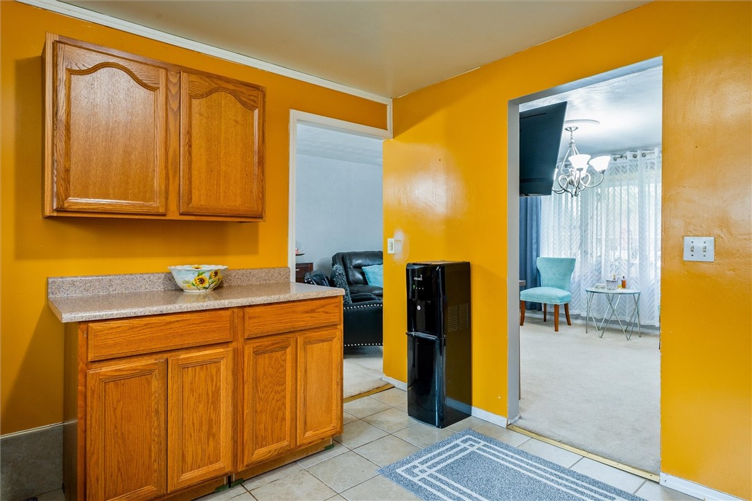 210 Lakeshore Boulevard Irondequoit, NY 14617 - Photo 16 of 31