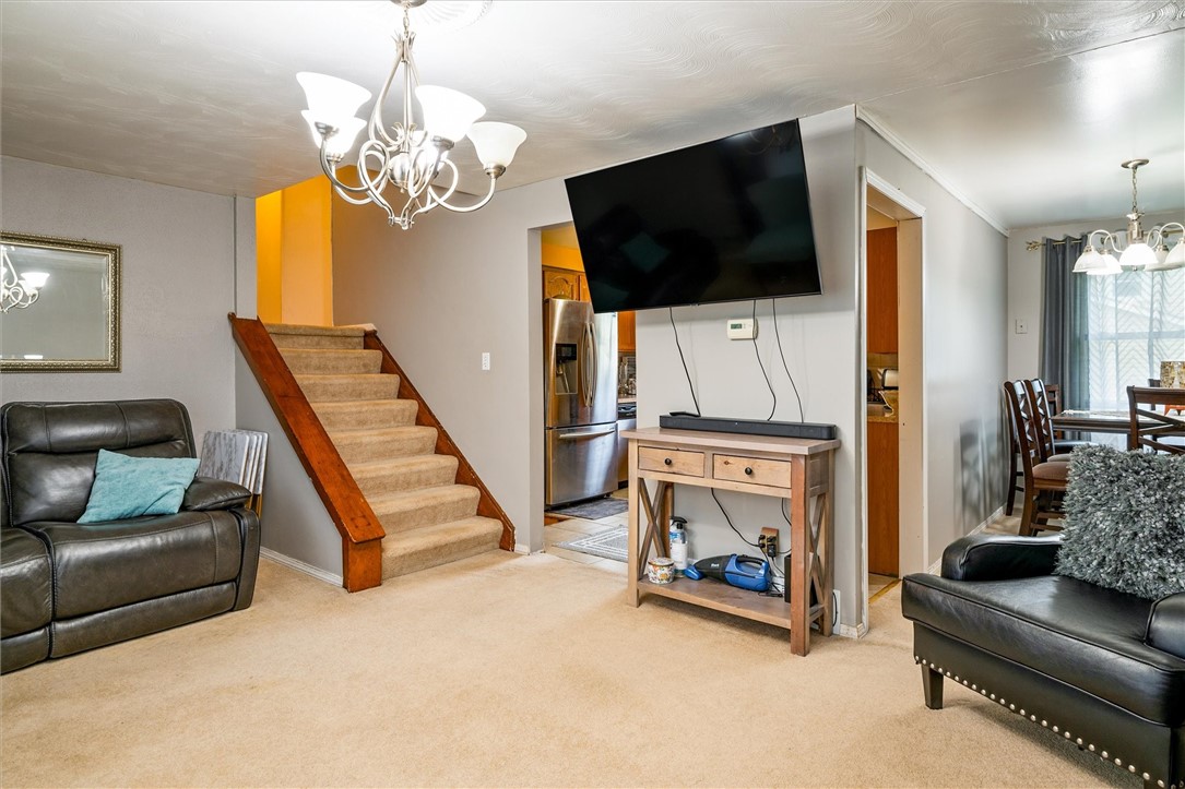 210 Lakeshore Boulevard Irondequoit, NY 14617 - Photo 19 of 31