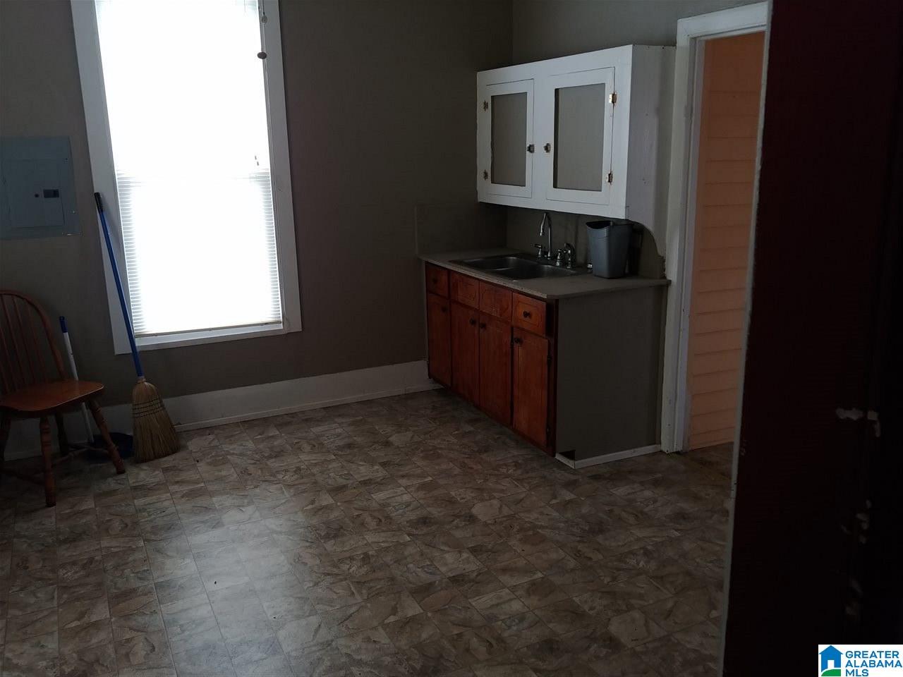 816 Main Street Sylacauga, AL 35150 - Photo 7 of 10