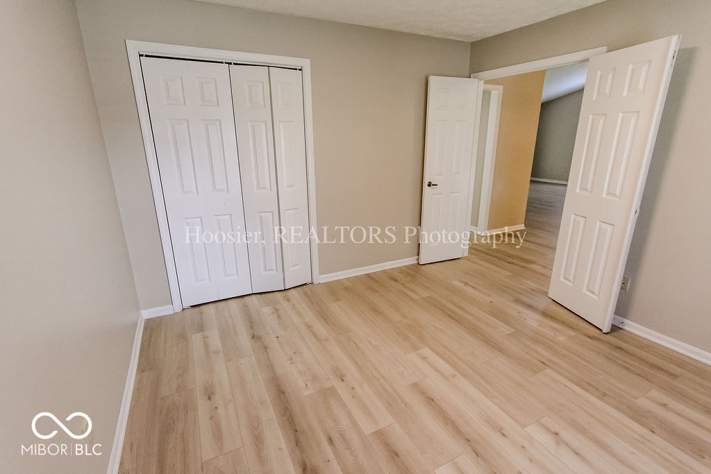 14610 Village Park E Drive Carmel, IN 46033 - Photo 14 of 18