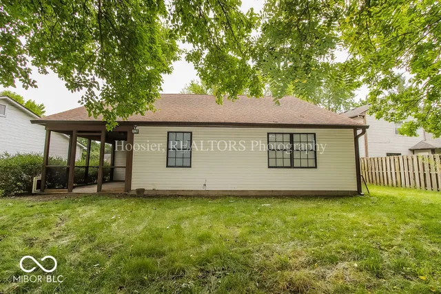 $2,200 | 14610 Village Park E Drive, Carmel, IN 46033