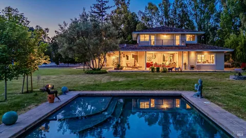 $5,300,000 | 585 Denmark Street, Sonoma, CA 95476