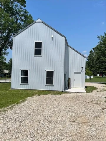 $189,500 | 803 Pecan Street, Humboldt, KS 66748