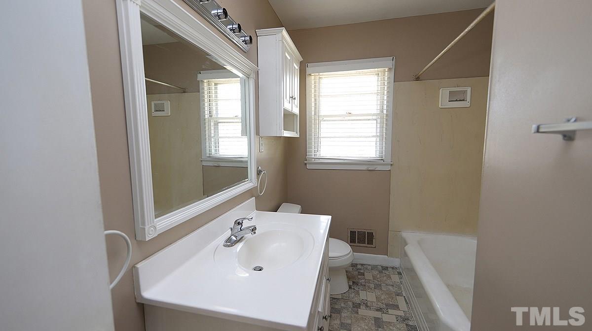 809 Benson Road Garner, NC 27529 - Photo 9 of 12 Gallery Image 9