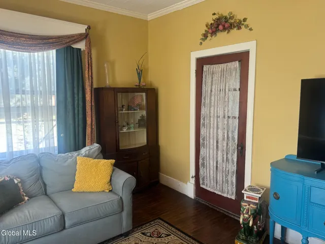 $230,000 | 112 Pleasant Avenue, Johnstown, NY 12095