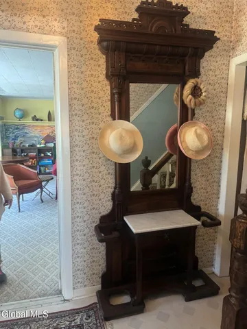 $230,000 | 112 Pleasant Avenue, Johnstown, NY 12095