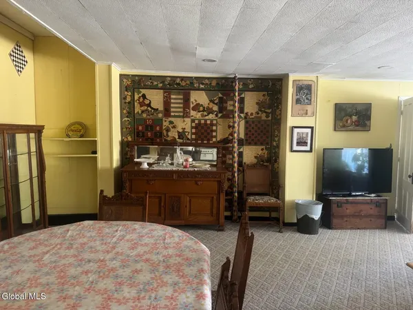 $230,000 | 112 Pleasant Avenue, Johnstown, NY 12095