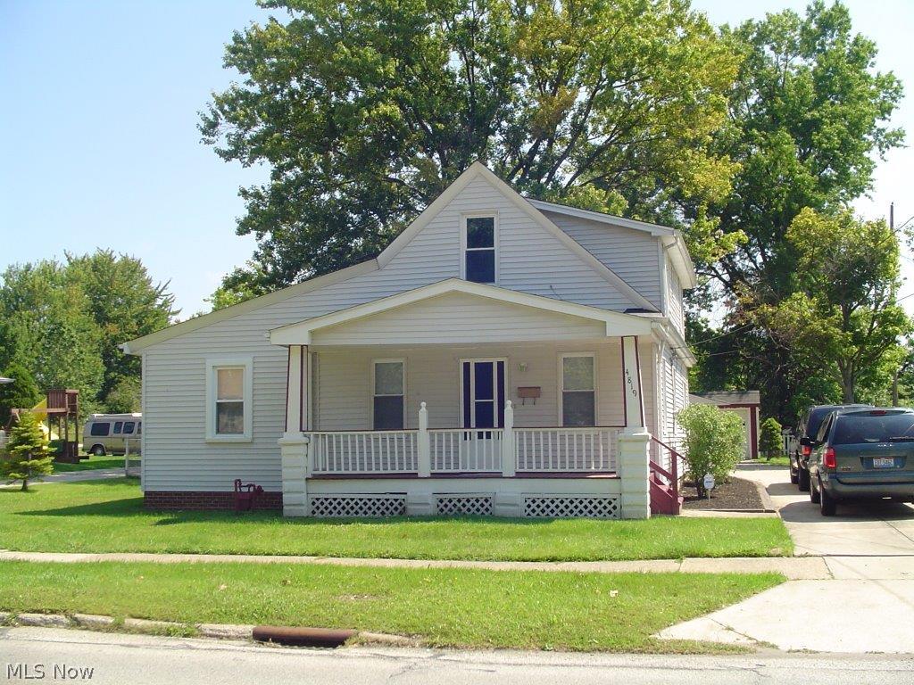 4819 Green Road Warrensville Heights, OH 44128 - Photo 1 of 25